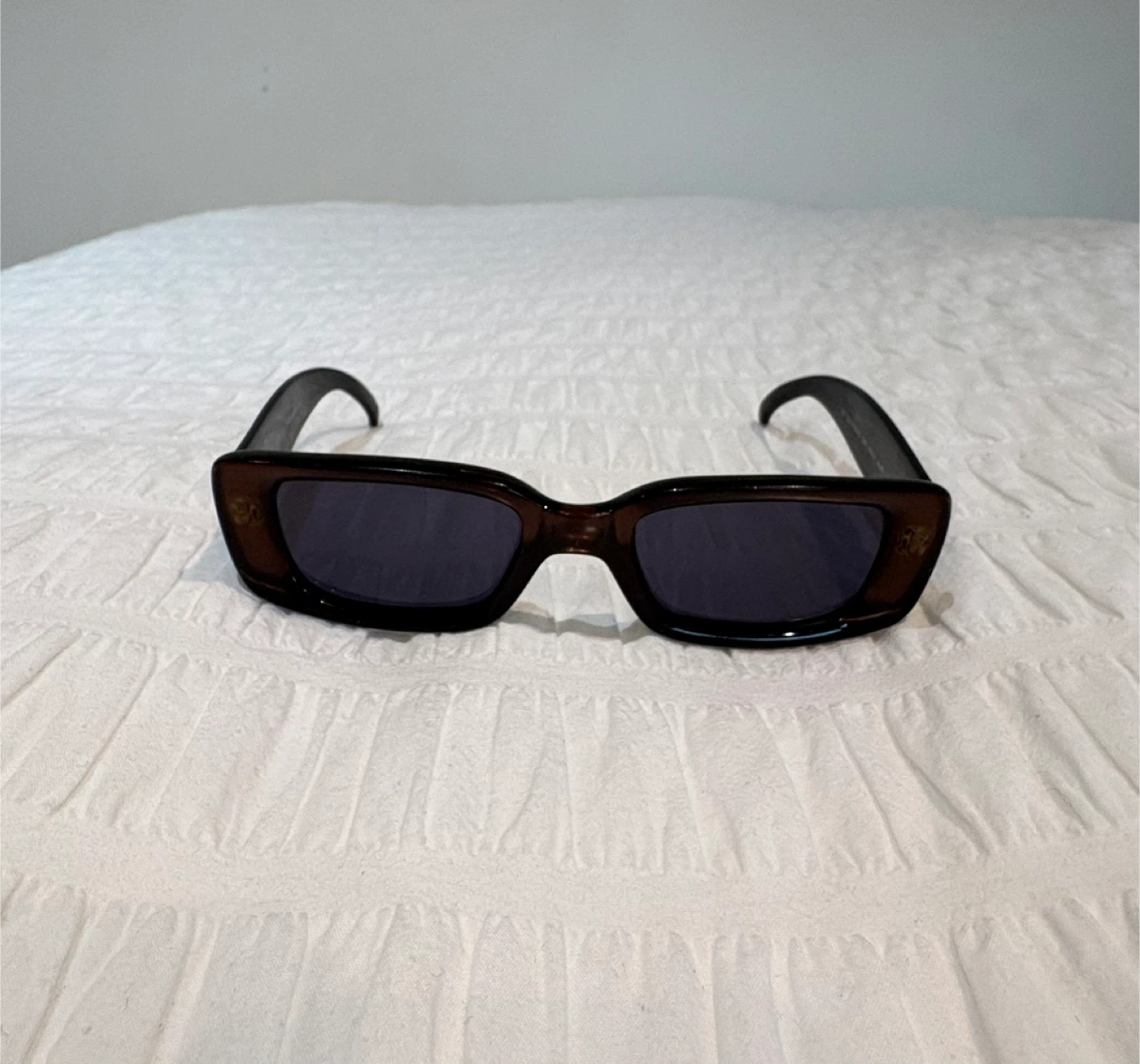 Gucci Sunglasses - photo 2
