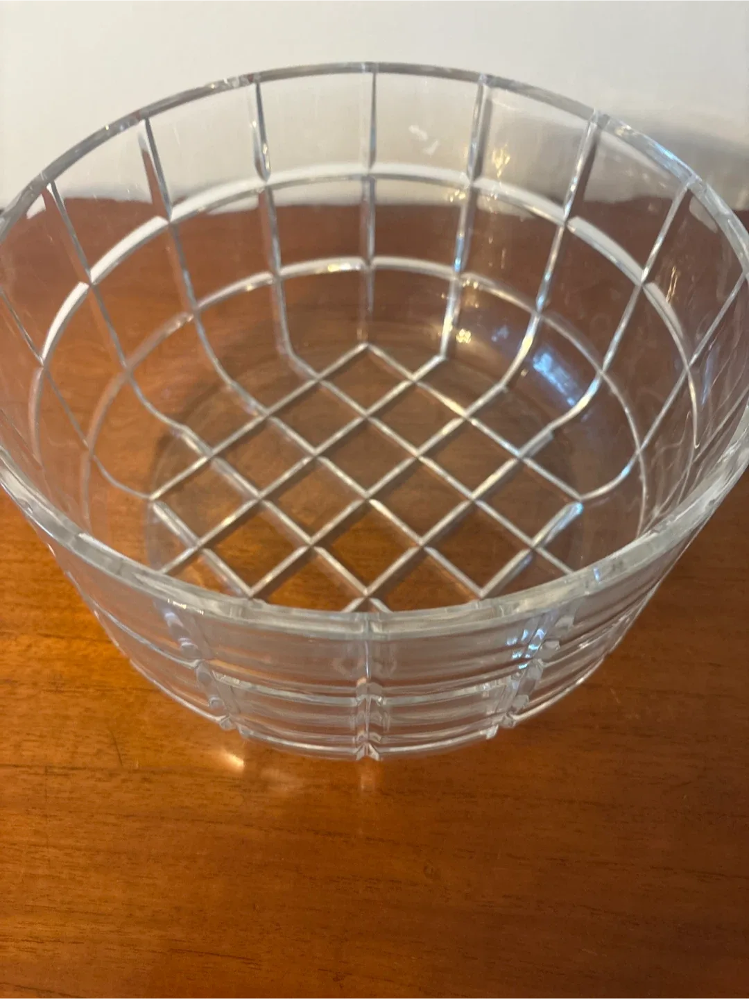 Crystal Clear Large Glass Bowl image indicator(3)