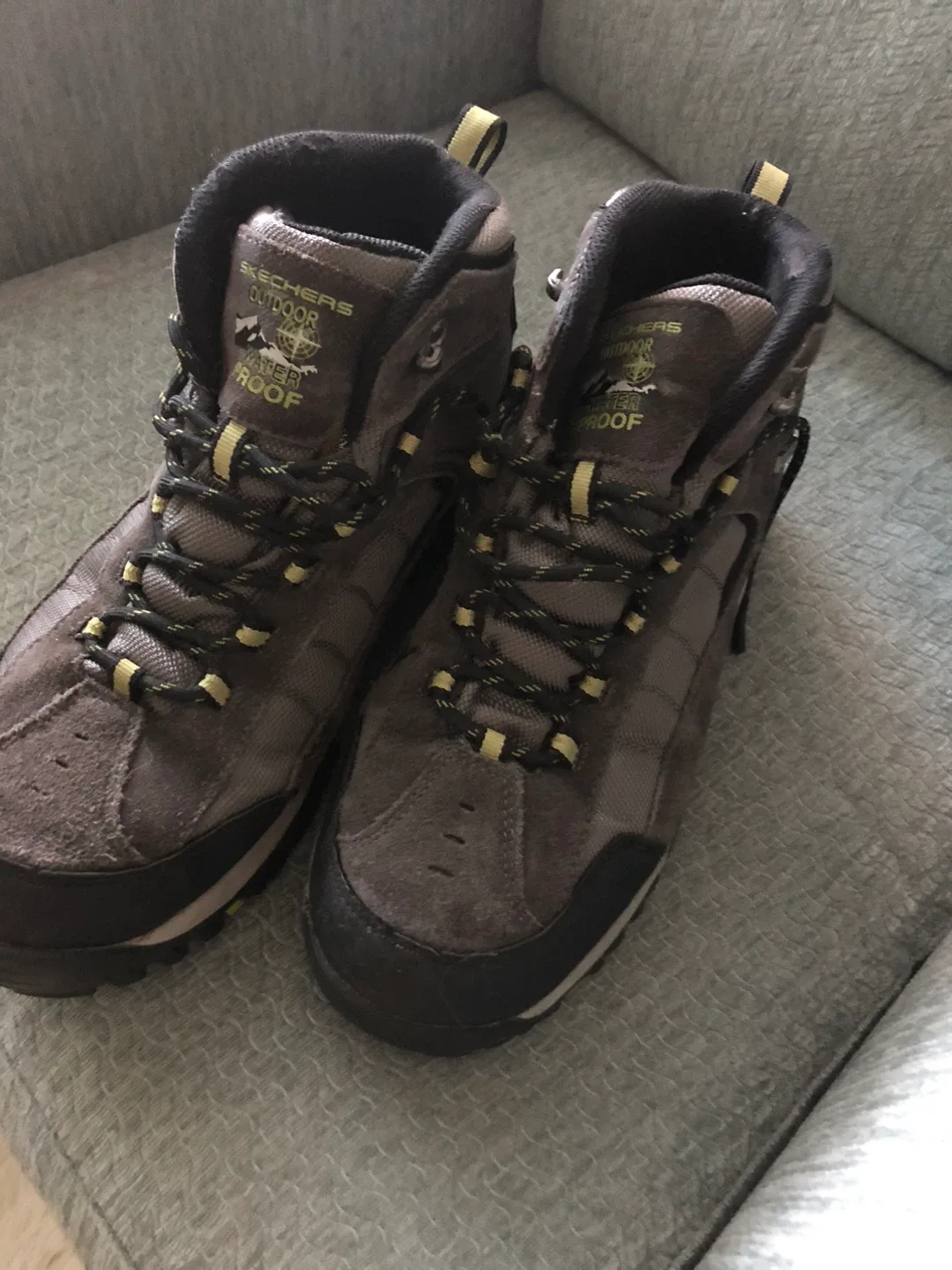 Skechers Outdoor Waterproof Hiking Boots - Size 9.5 thumbnail