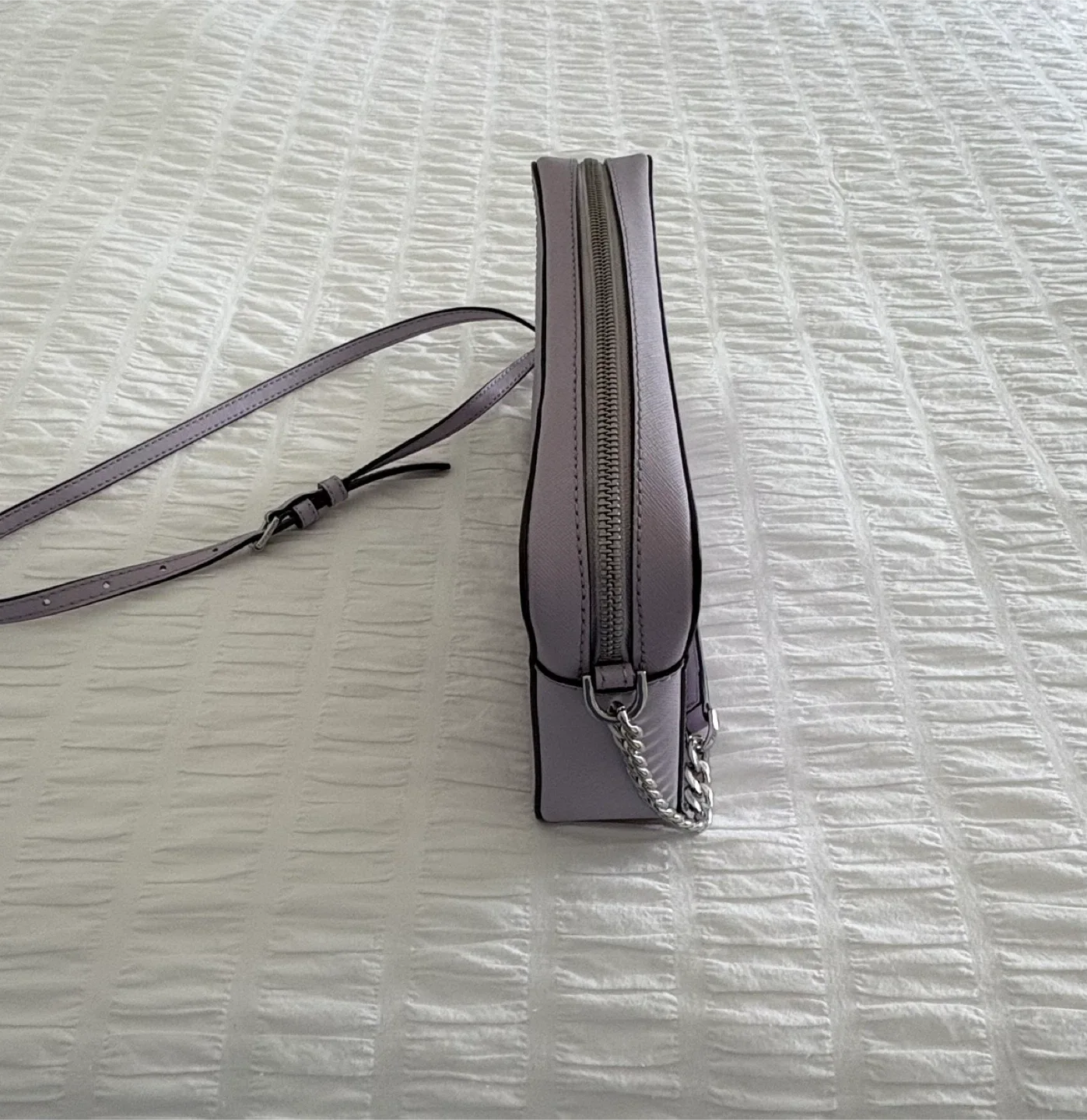 Michael Kors Crossbody Bag image indicator(4)