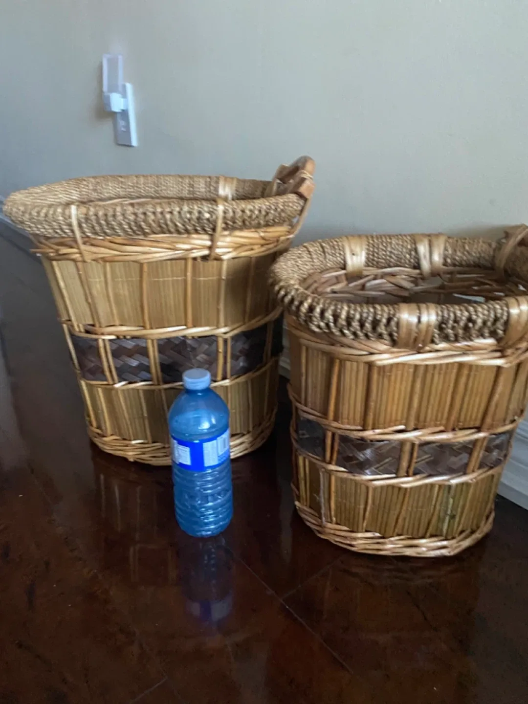 Wicker Baskets - Set of 2 image indicator(2)