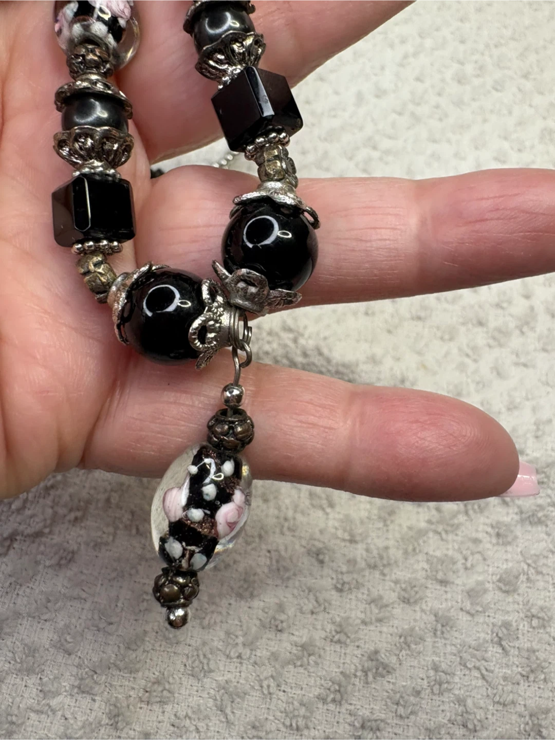 Onyx and Murano Beaded Necklace with Floral Accents - photo 4