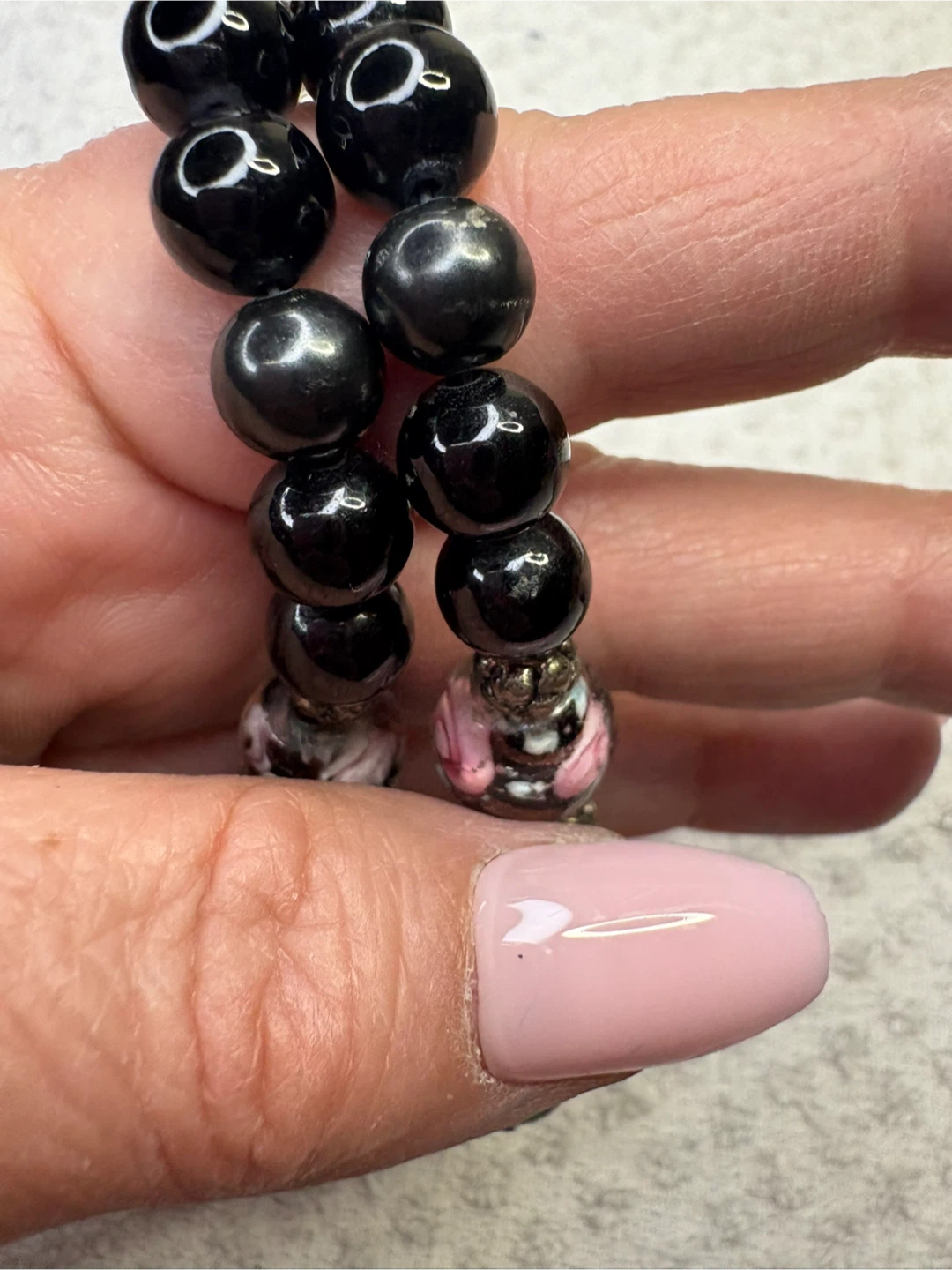 Onyx and Murano Beaded Necklace with Floral Accents - photo 5
