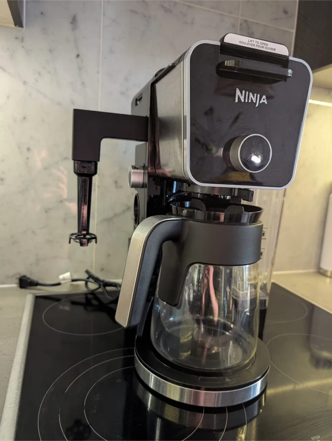 Ninja 12-Cup Coffee Maker - Black image indicator(3)
