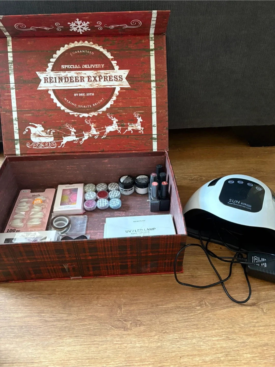 Morovan Nail Art Kit with UV/LED Lamp image indicator(3)