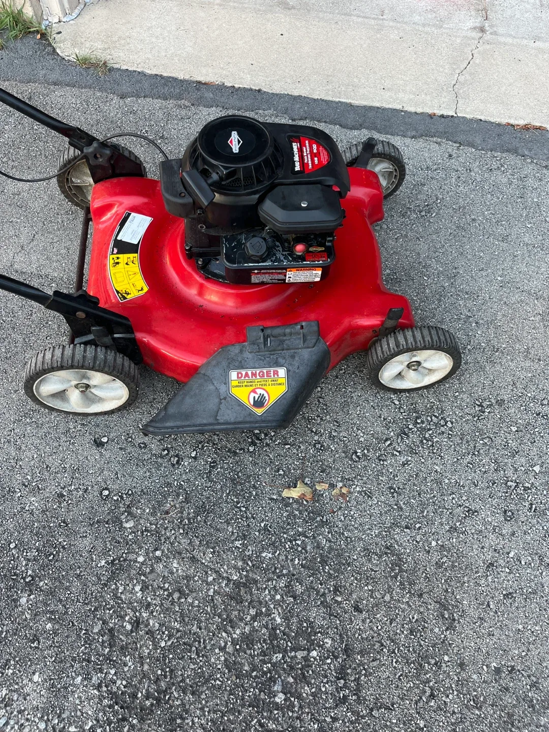 Yard Machines 159cc Gas Powered Push Mower image indicator(2)