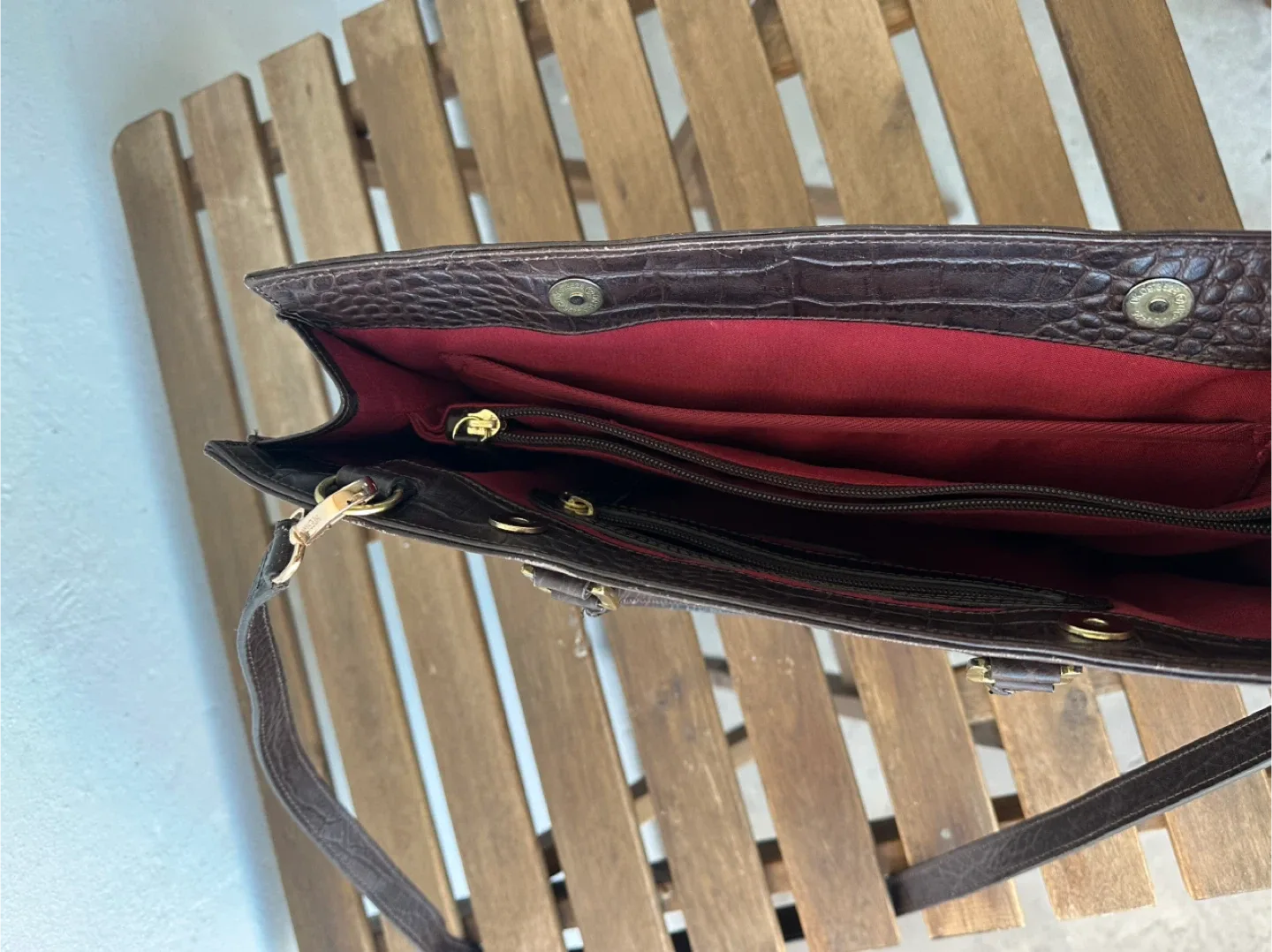 Hidesign women’s laptop bag image indicator(3)