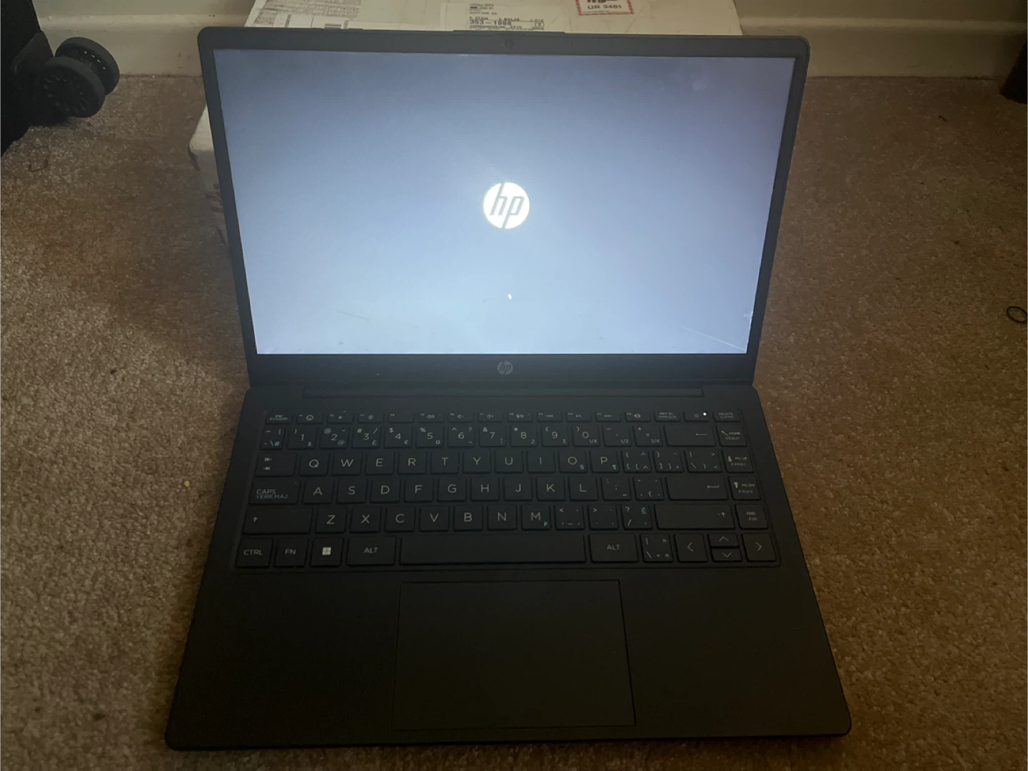 HP Laptop - Like New! - photo 2