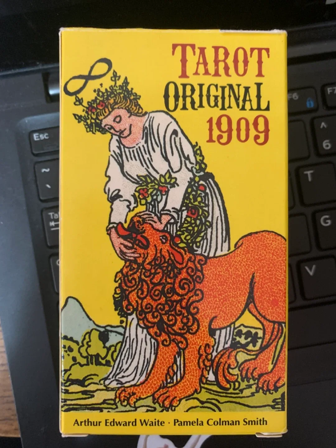 Tarot Original 1909 Deck by Arthur Edward Waite image indicator(2)