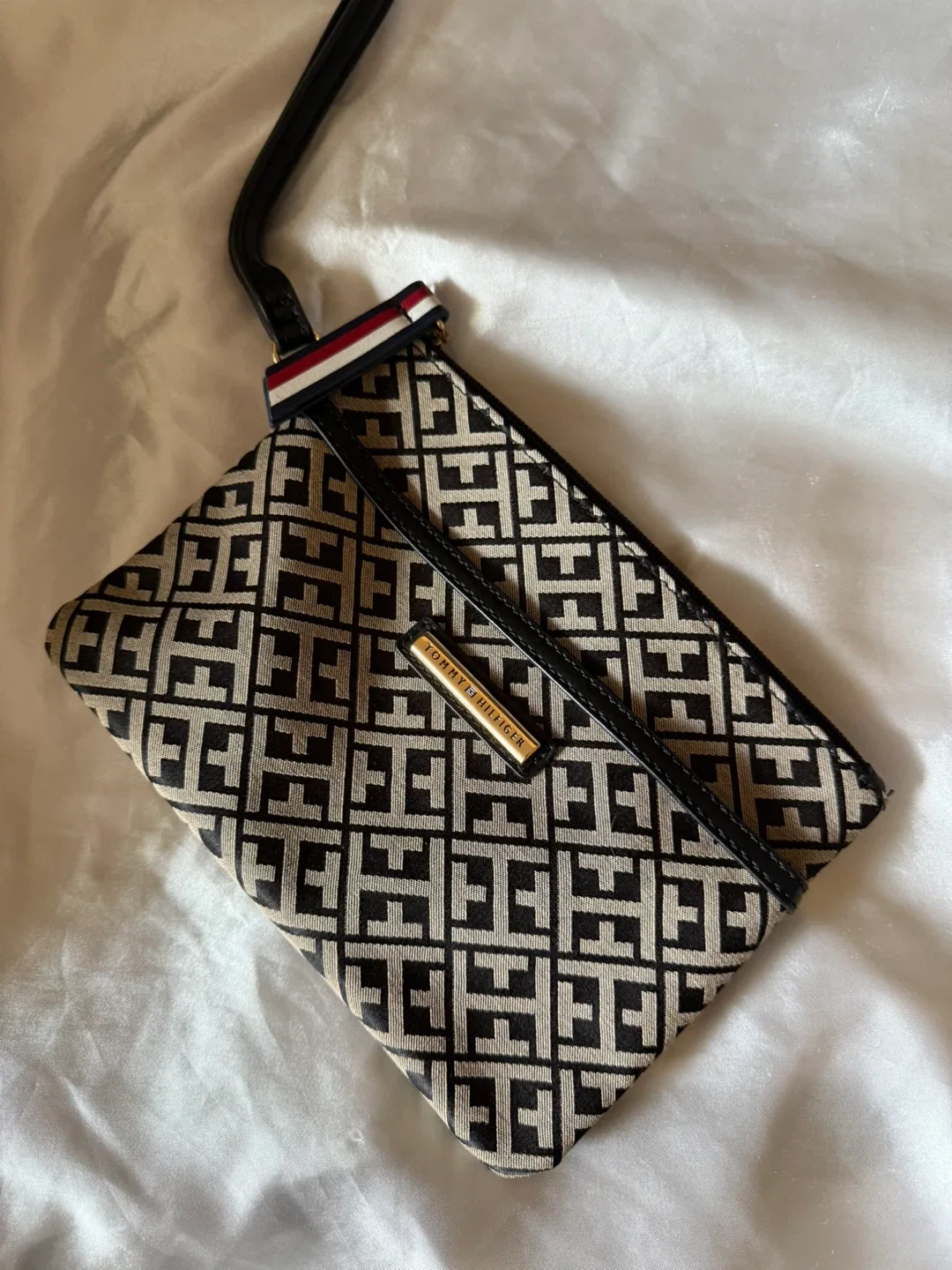 Tommy Hilfiger Patterned Wristlet thumbnail