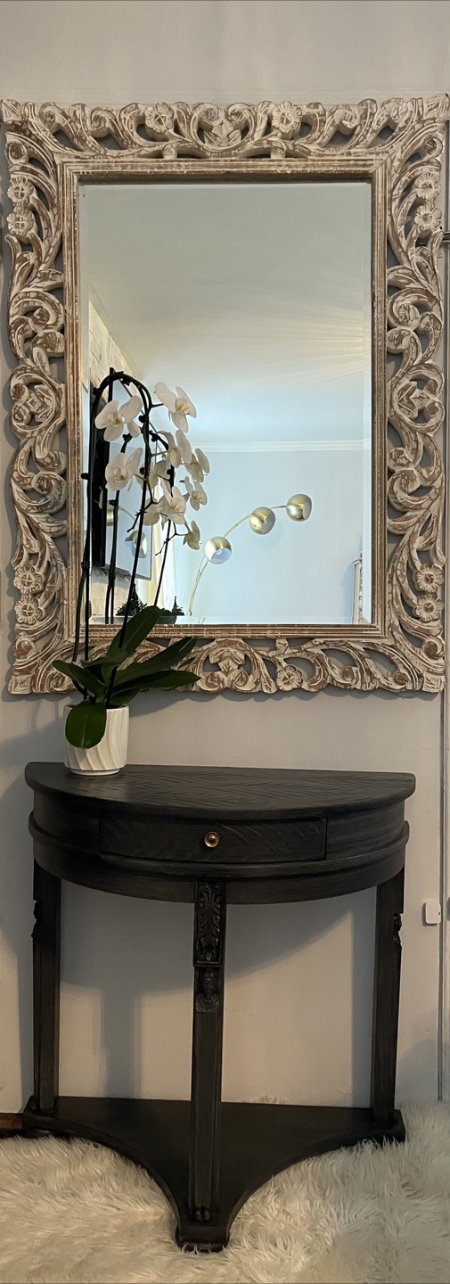 Half-Moon Entryway Table with a drawer and a lower shelf - photo 3