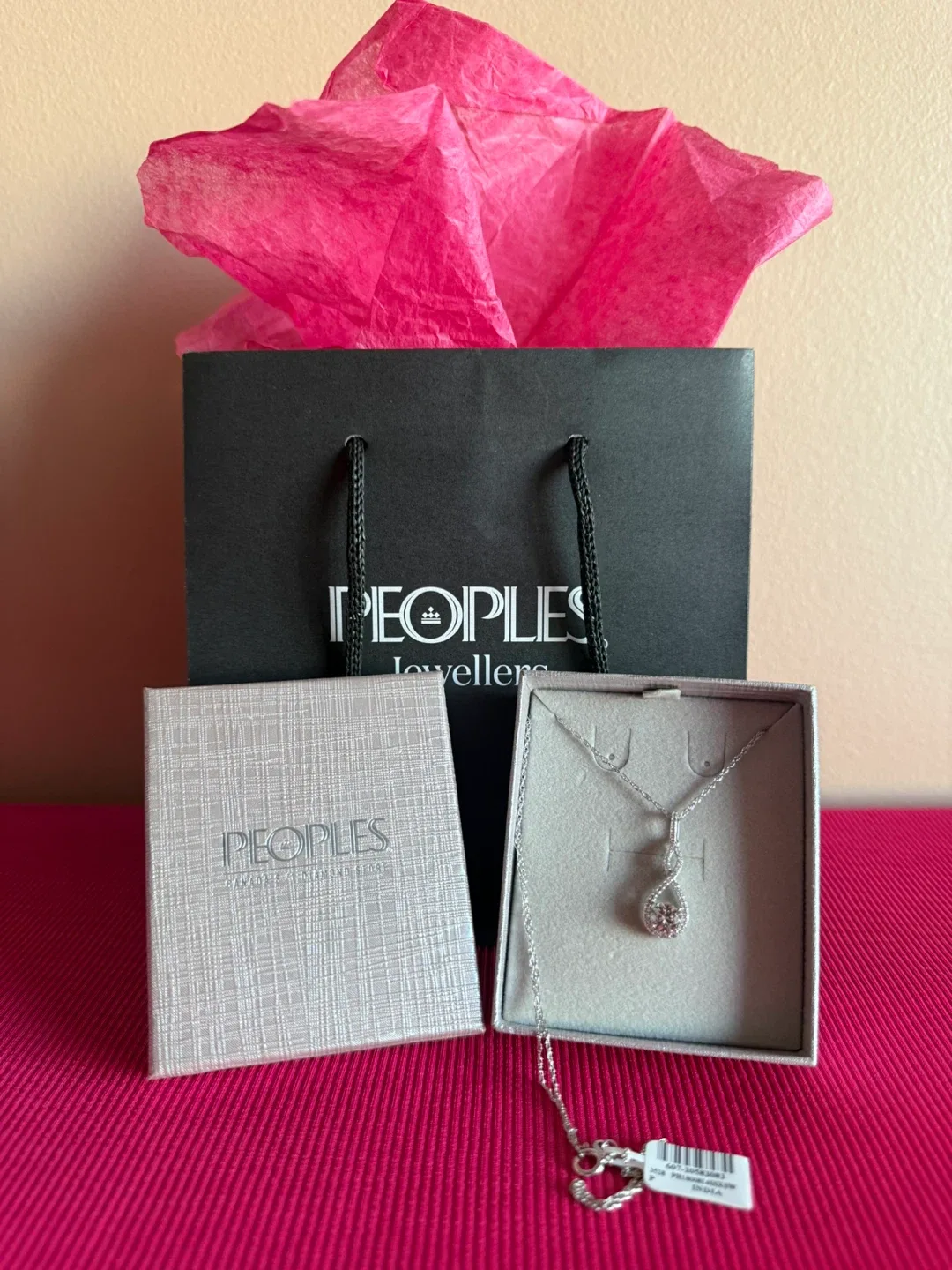 PEOPLES JEWELLERS Necklace- 🆕 99.00 price-tag attached! thumbnail
