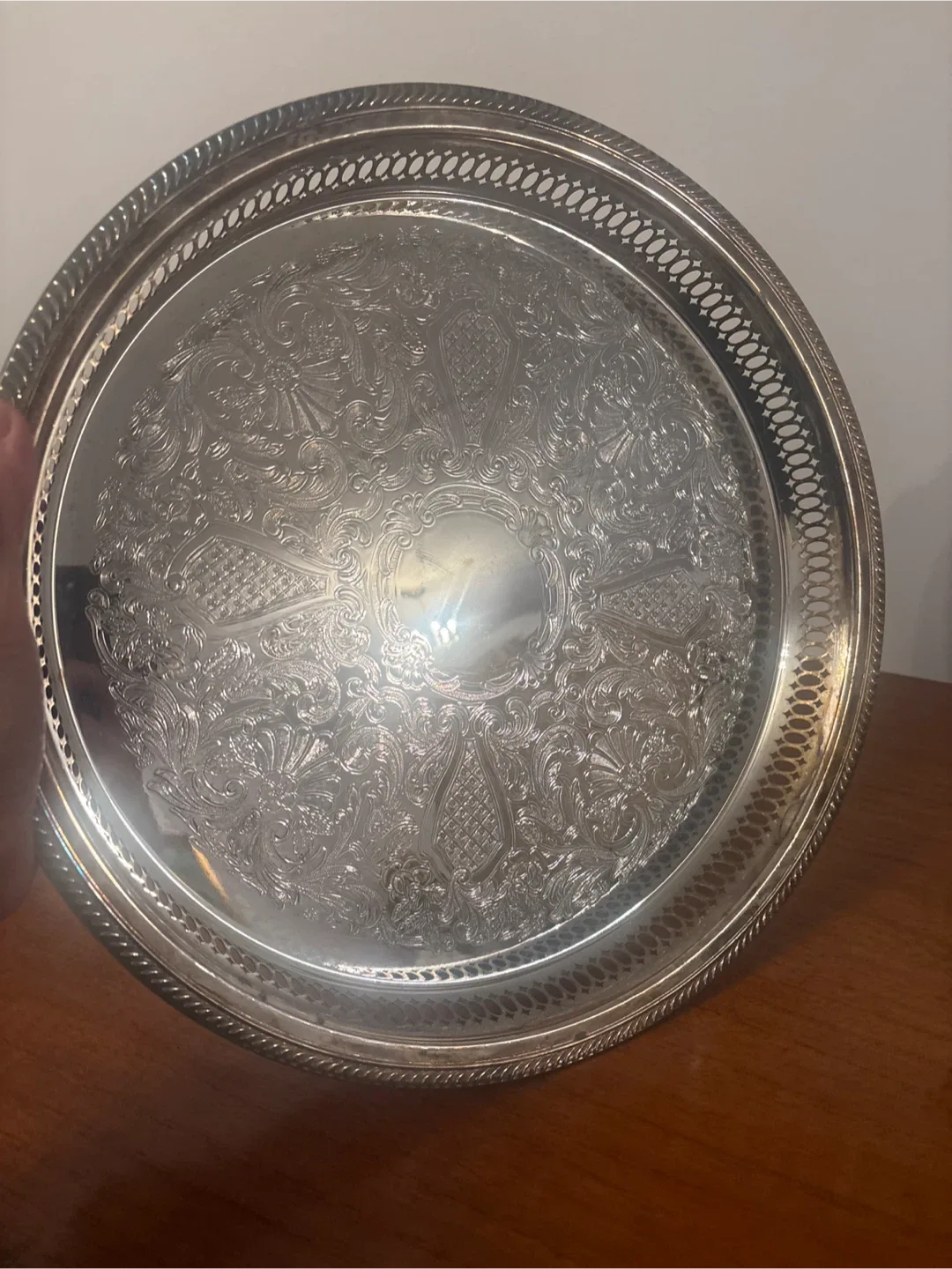 Silver Plated Serving Tray image indicator(5)