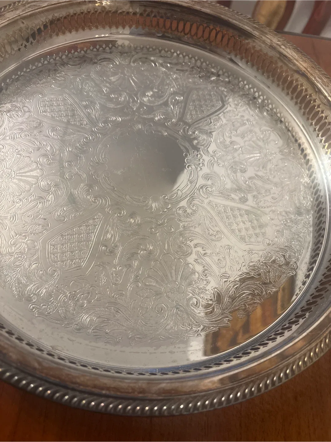 Silver Plated Serving Tray image indicator(2)