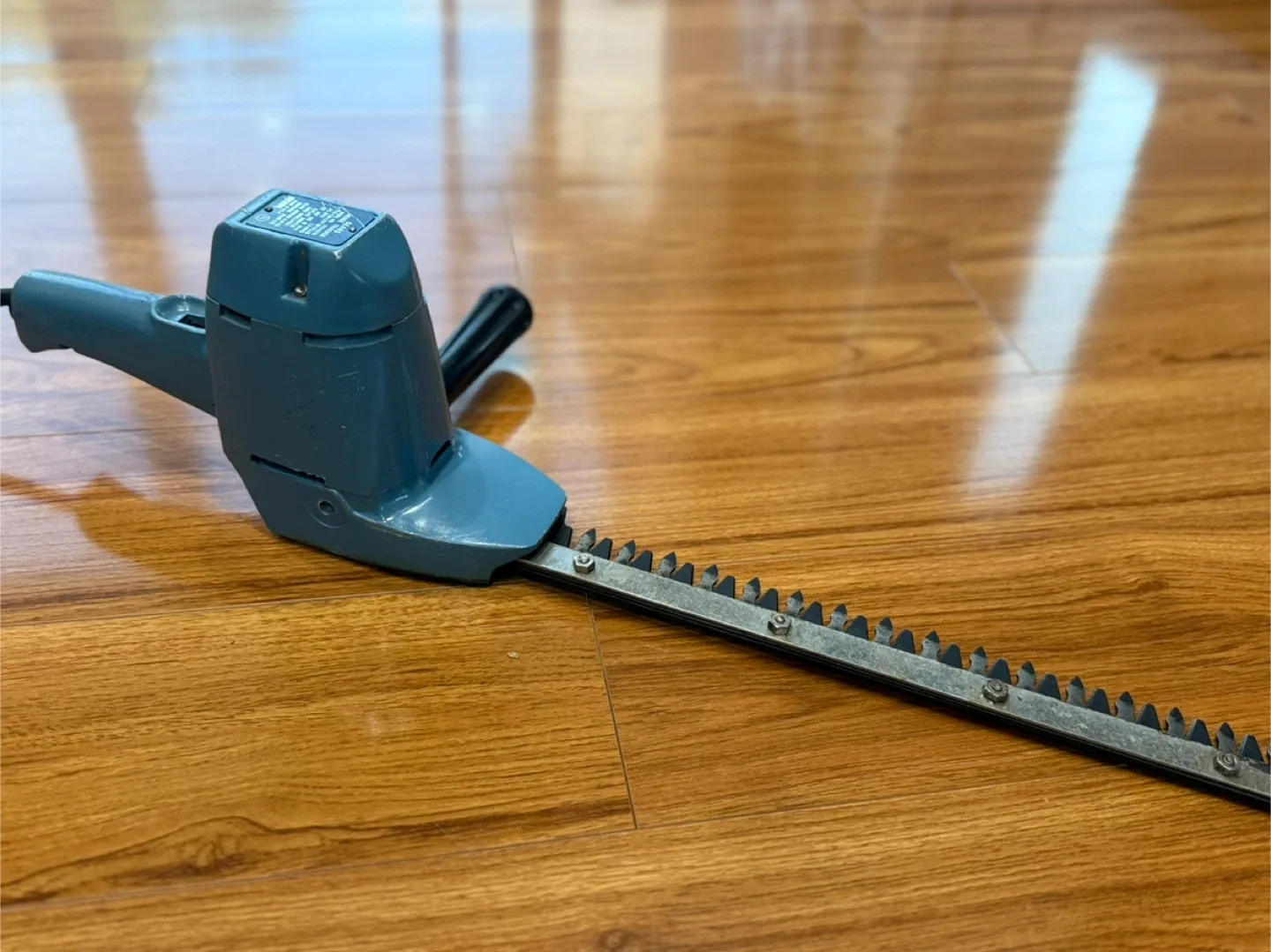 Sears Electric Hedge Trimmer thumbnail