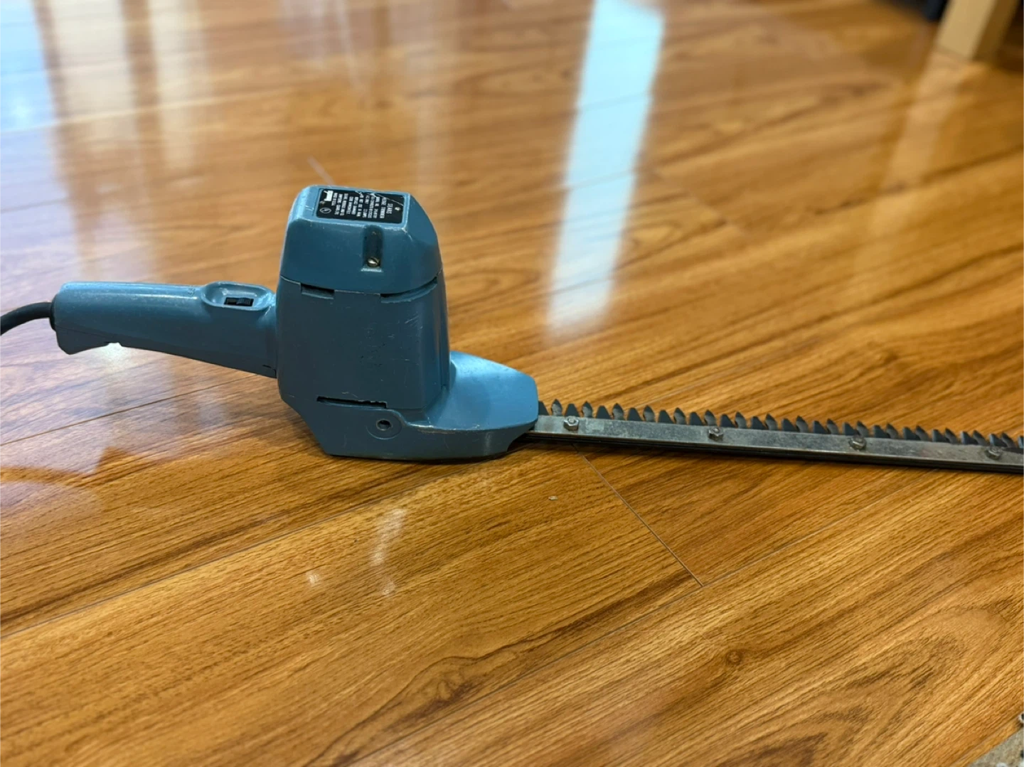 Sears Electric Hedge Trimmer - photo 2