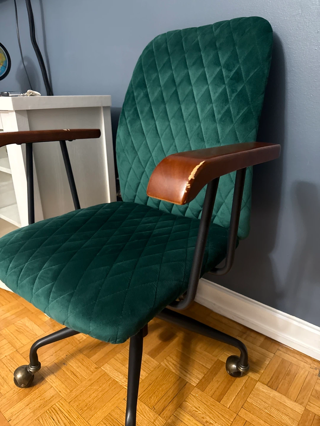Green Velvet Quilted Office Chair - photo 4