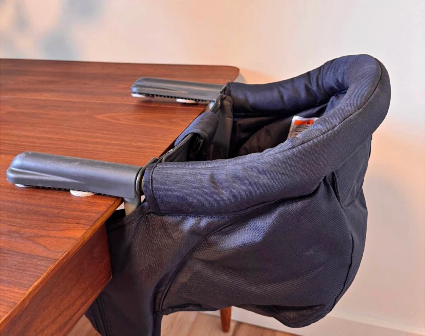 Chicco Caddy Hook On Chair - Black