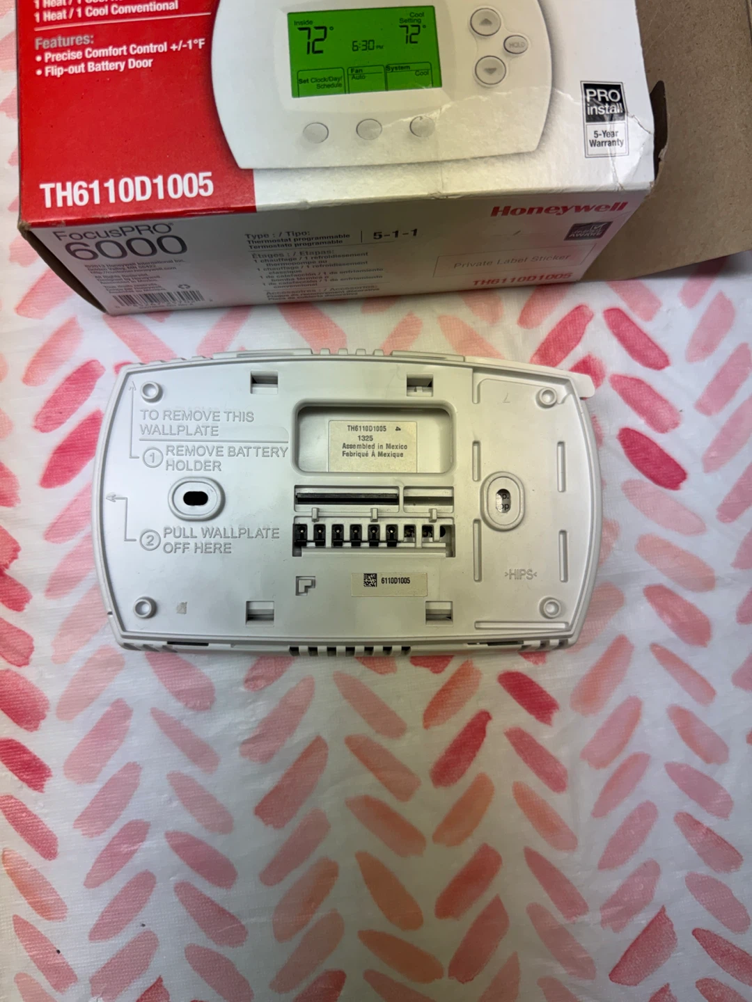Honeywell FocusPRO 6000 Programmable Thermostat - photo 2