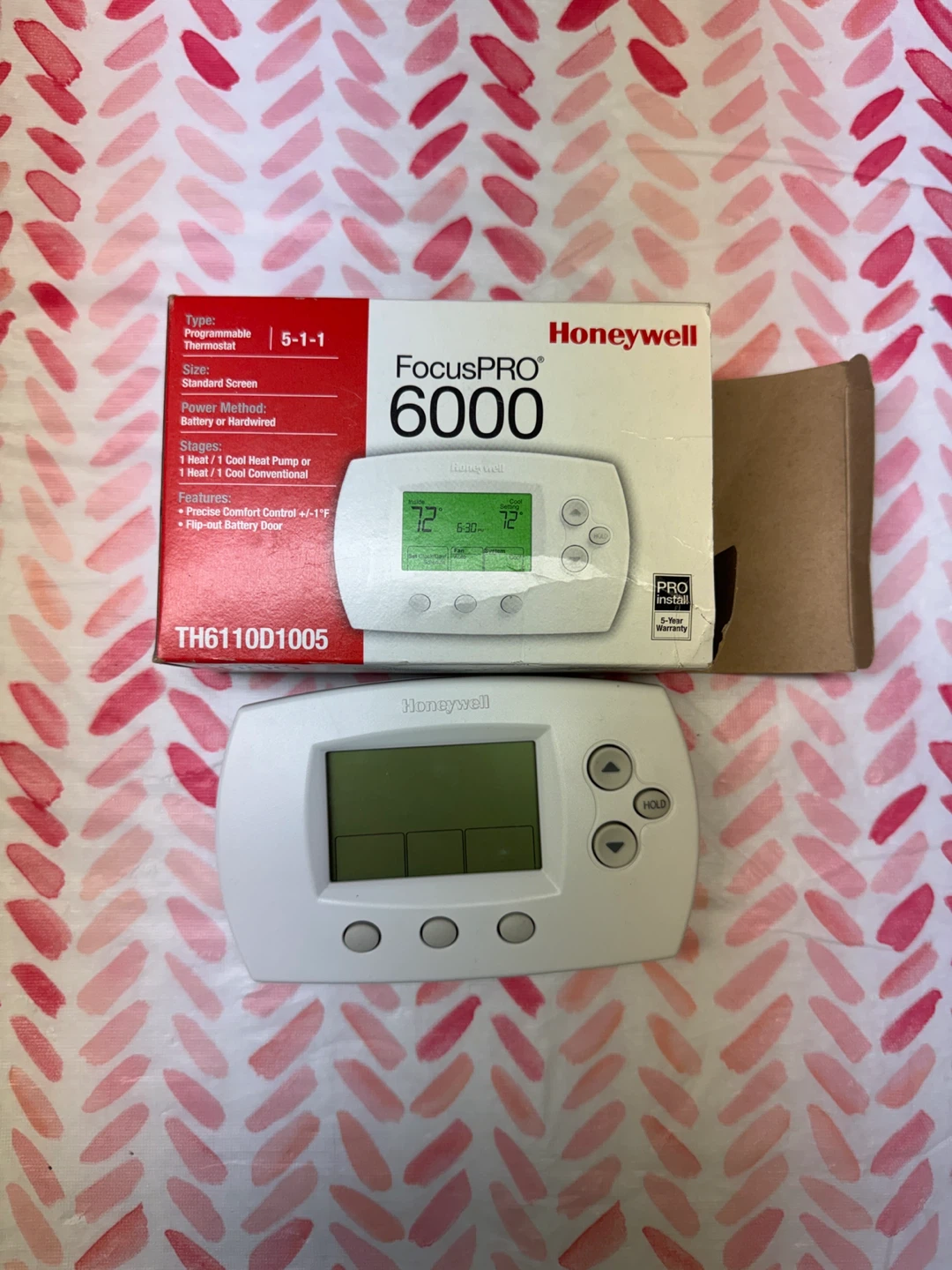 Honeywell FocusPRO 6000 Programmable Thermostat