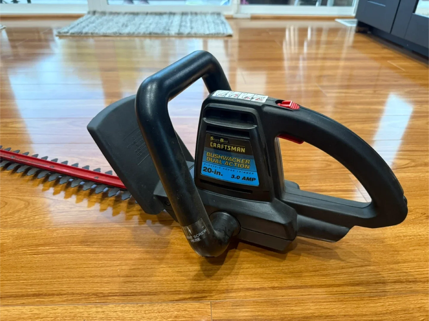 Craftsman 20-in. Dual Action Hedge Trimmer image indicator(3)