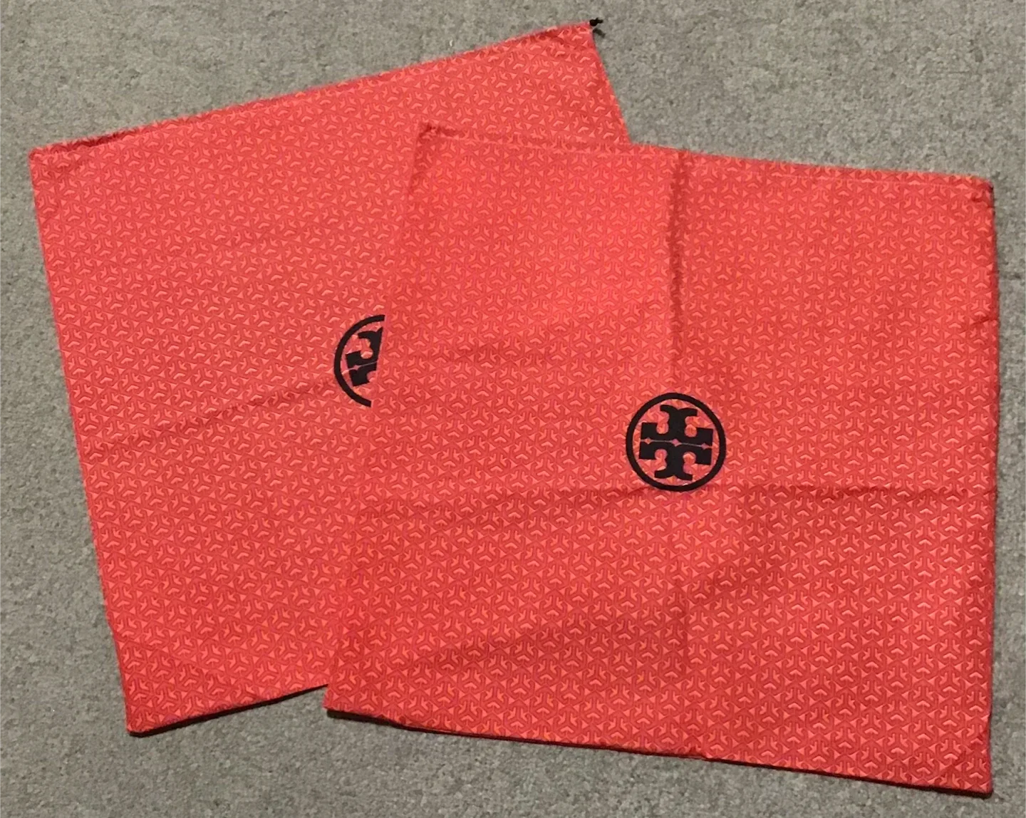 Tory Burch Dust Bag image indicator(2)