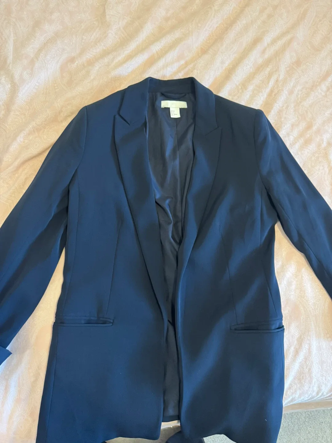 Zara and Hnm Formal Blazers image indicator(5)