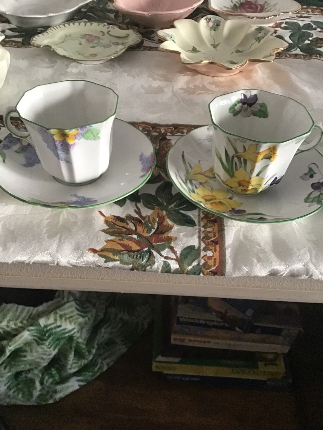 Vintage Floral Tea Cups and Saucers