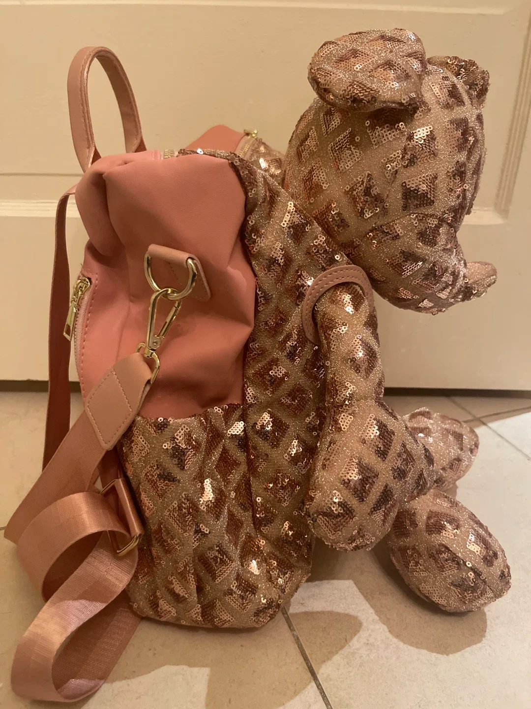 Rose Gold Sequin Bear Backpack image indicator(2)