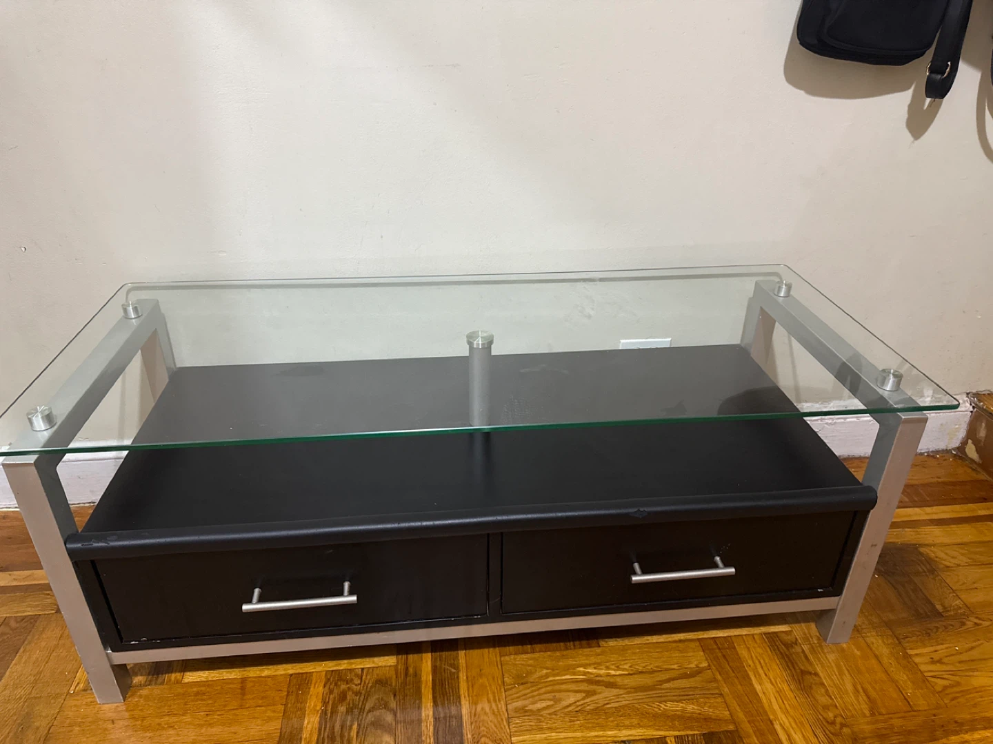Una silla mesa de vidrio para la sala - photo 2