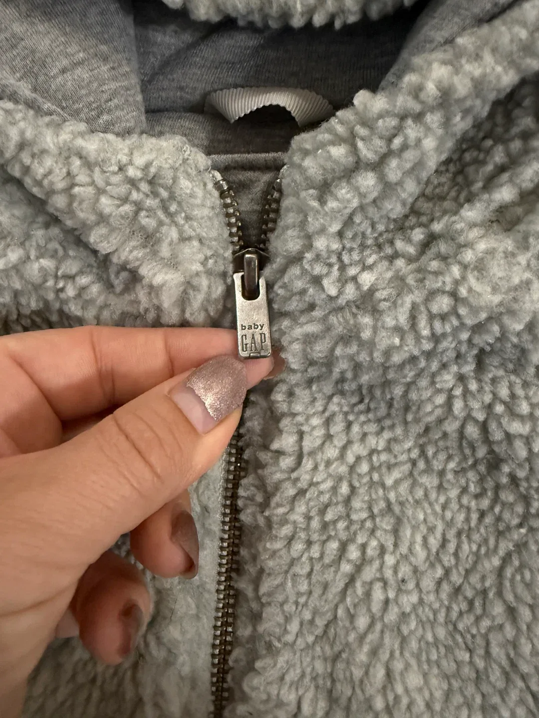 Baby GAP Grey Sherpa Hoodie - Size 3 Toddler image indicator(4)