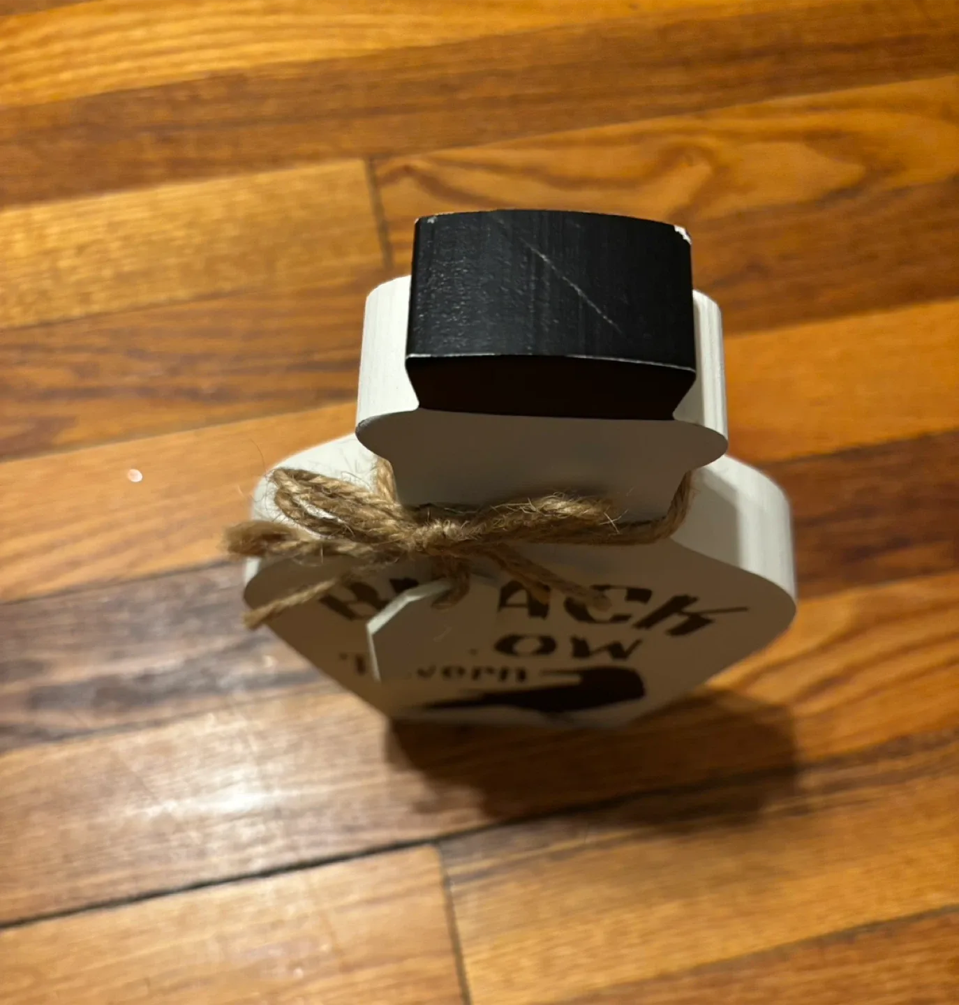 Black Crow Tavern Wooden Sign image indicator(4)