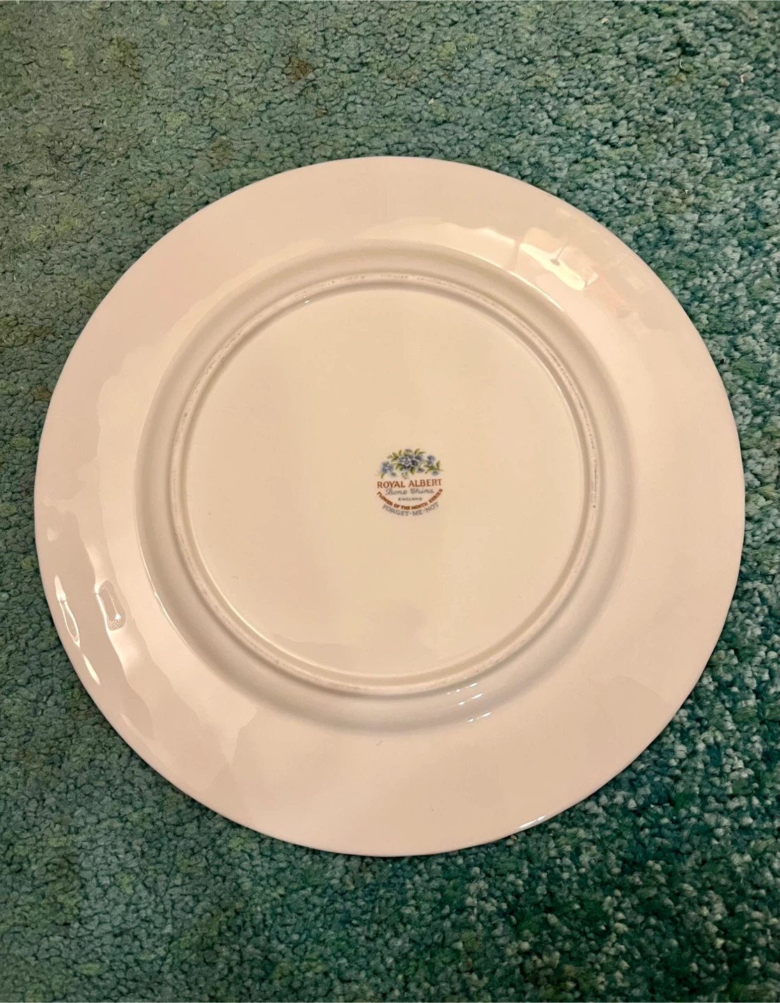 Vintage Royal Albert July Plate - Flower of the Month Series - photo 3