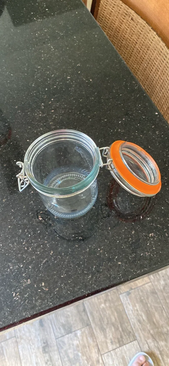 Set of 8 Glass Jars with Orange Lids image indicator(2)