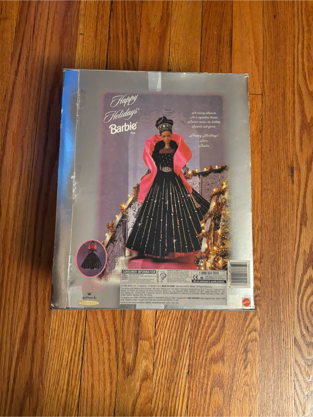 Happy Holidays Barbie Doll - Special Edition - photo 3