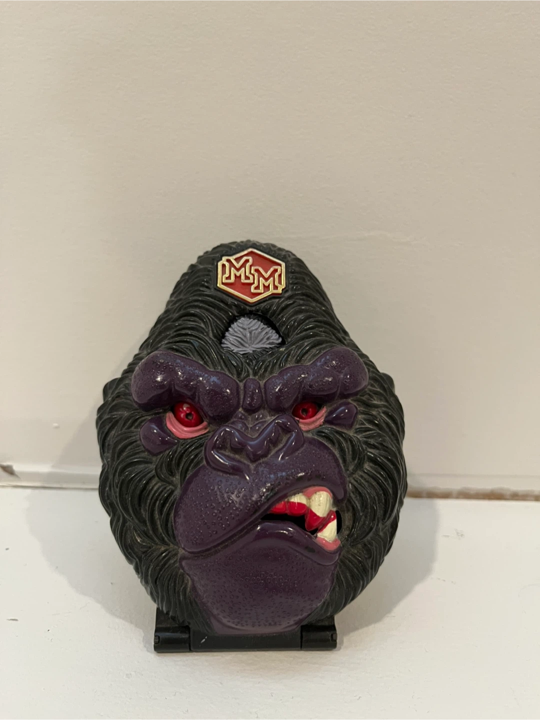 Mighty Max Tangles With the Ape King