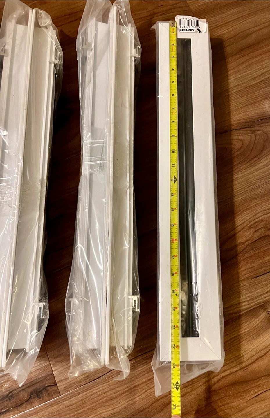 New Airvector ALS17-E-1 22" White Linear Diffuser - photo 3