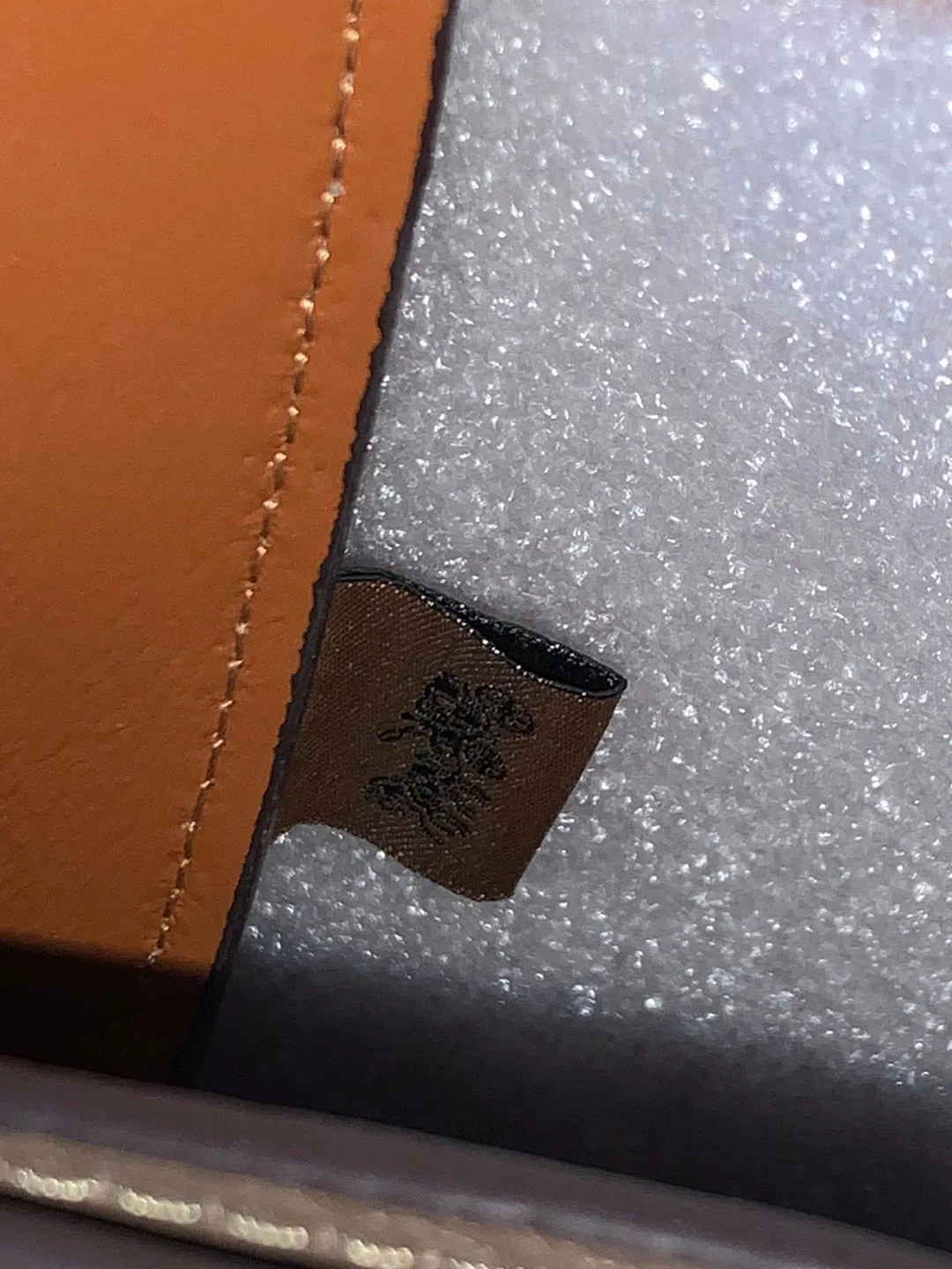 Lana 23 Shoulder Bag image indicator(9)