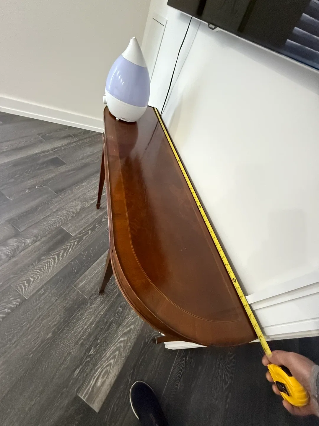 Wood Console Table with Drawers image indicator(4)