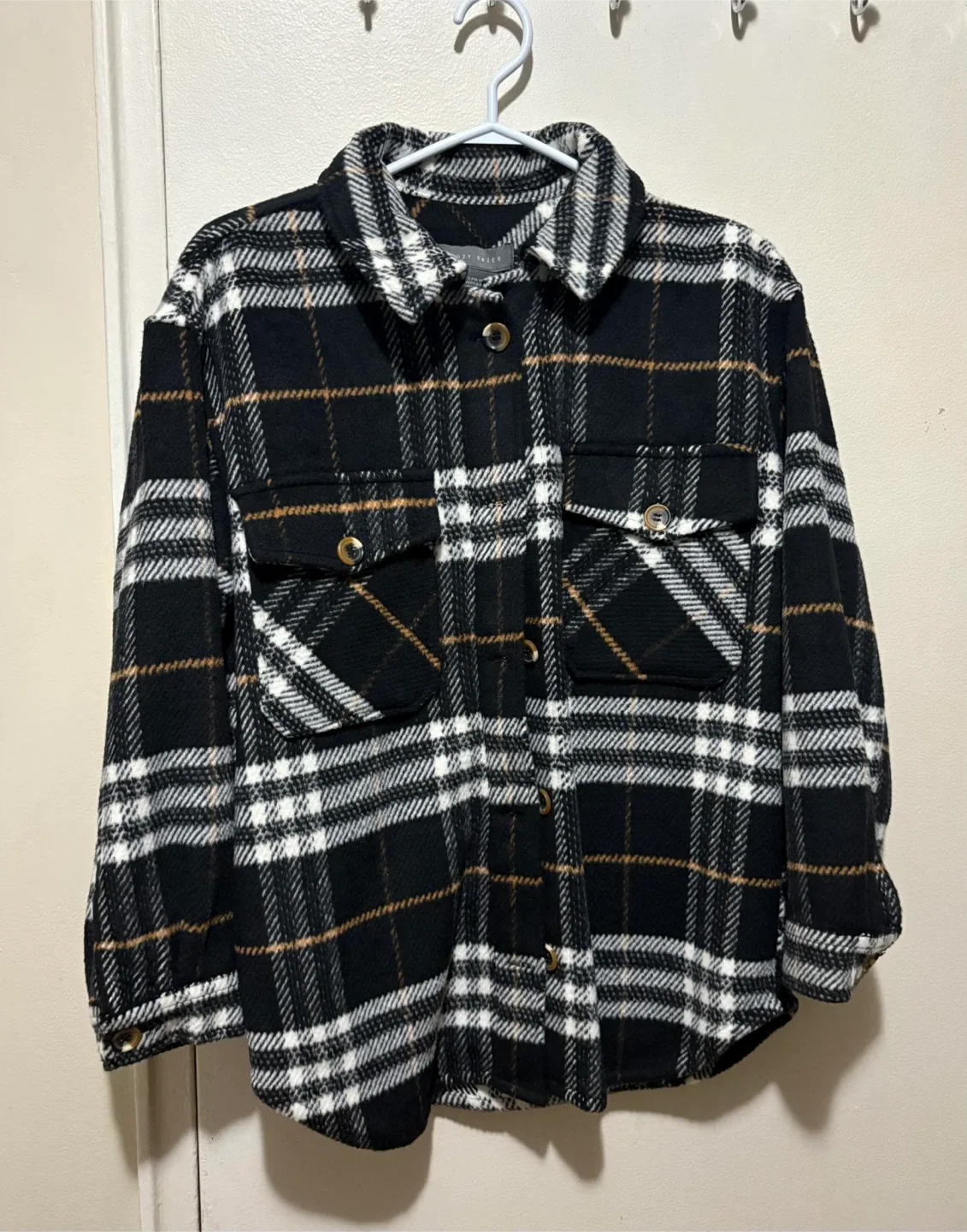 Women’s Suzy Shier Plaid Flannel Shacket - Size M thumbnail
