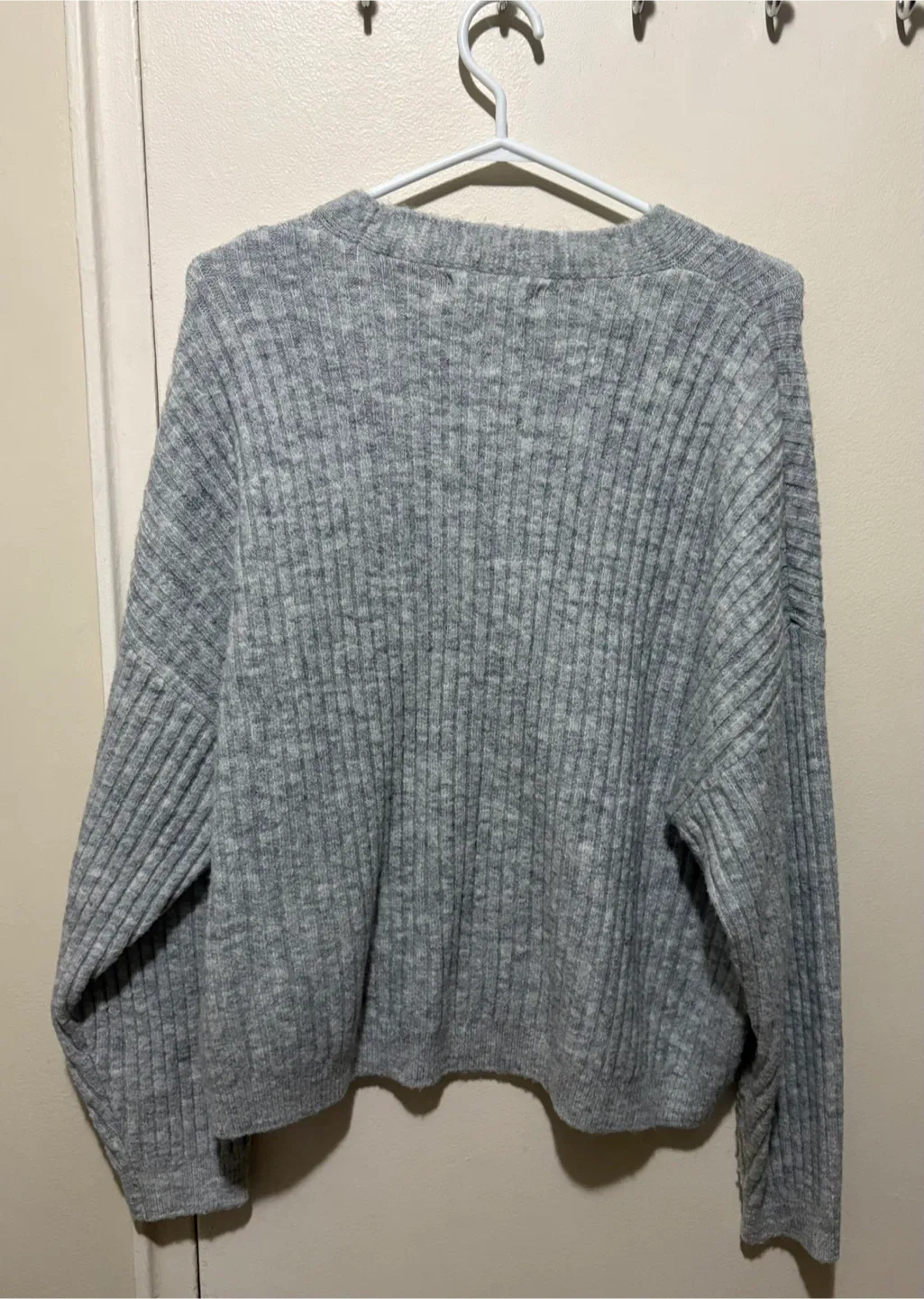 Women’s MANGO  Grey Knit Cardigan - Size L image indicator(2)