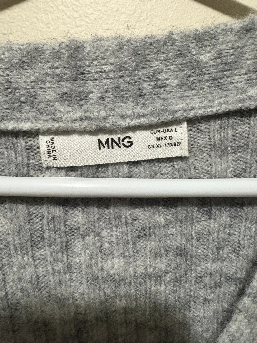Women’s MANGO  Grey Knit Cardigan - Size L image indicator(3)