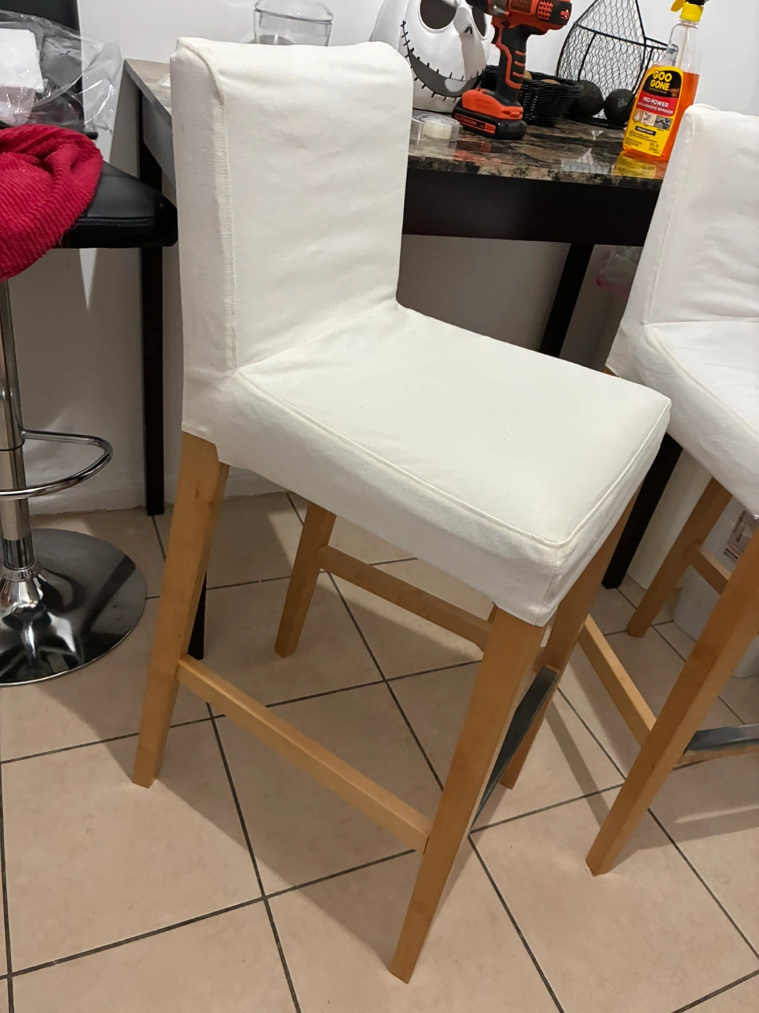 White Bar Stool with Wooden Legs - photo 3