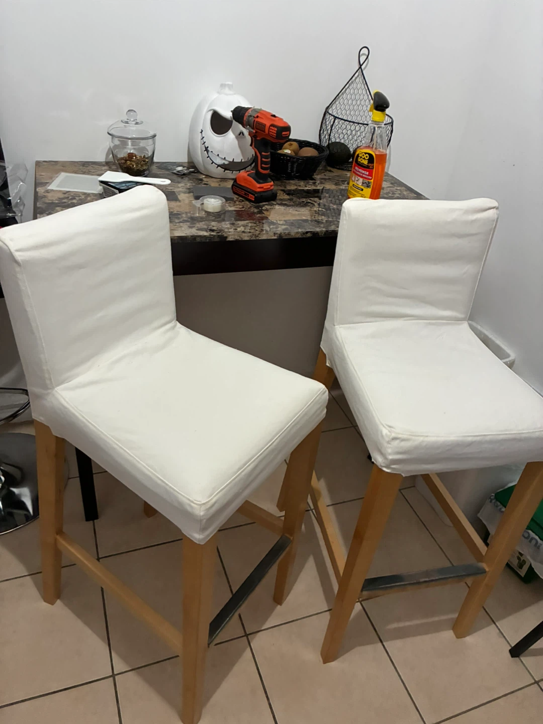 White Bar Stool with Wooden Legs
