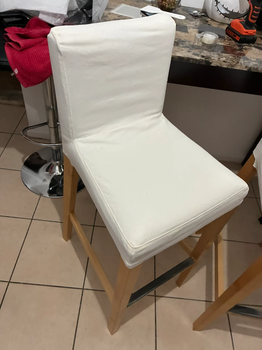 White Bar Stool with Wooden Legs - photo 2