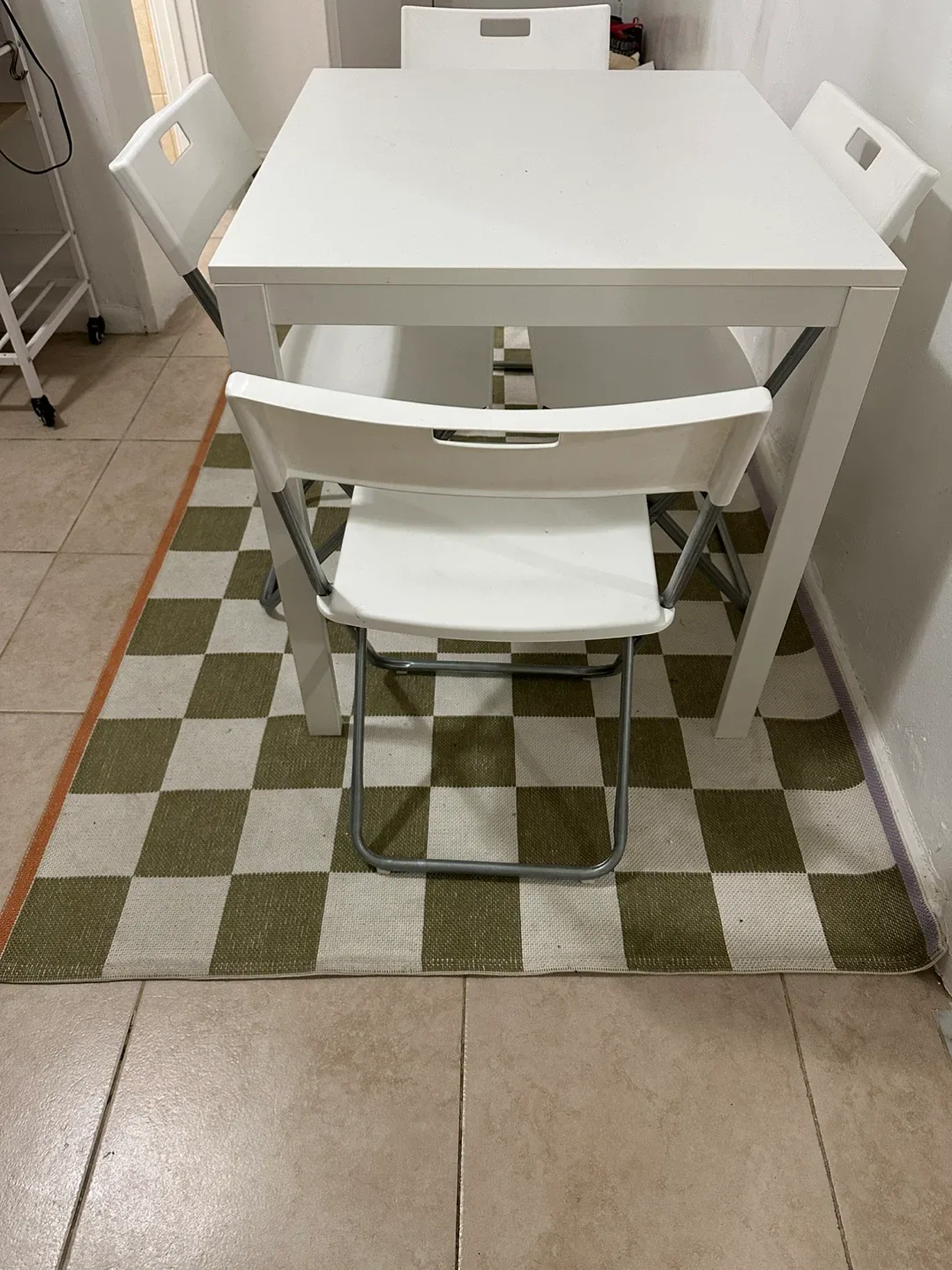 Checkerboard Rug 6'5" x 4'4" image indicator(3)