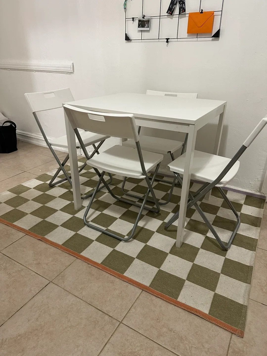 Checkerboard Rug 6'5" x 4'4" image indicator(2)