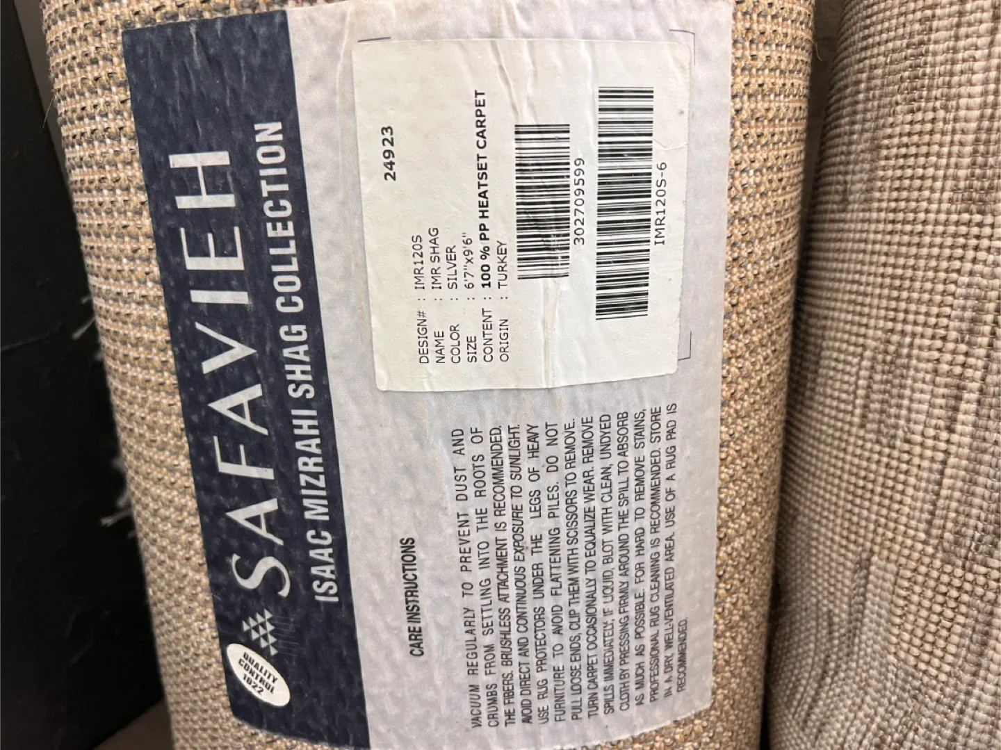 Safavieh Isaac Mizrahi Shag Collection Carpet - 6'7"x9'6" image indicator(2)