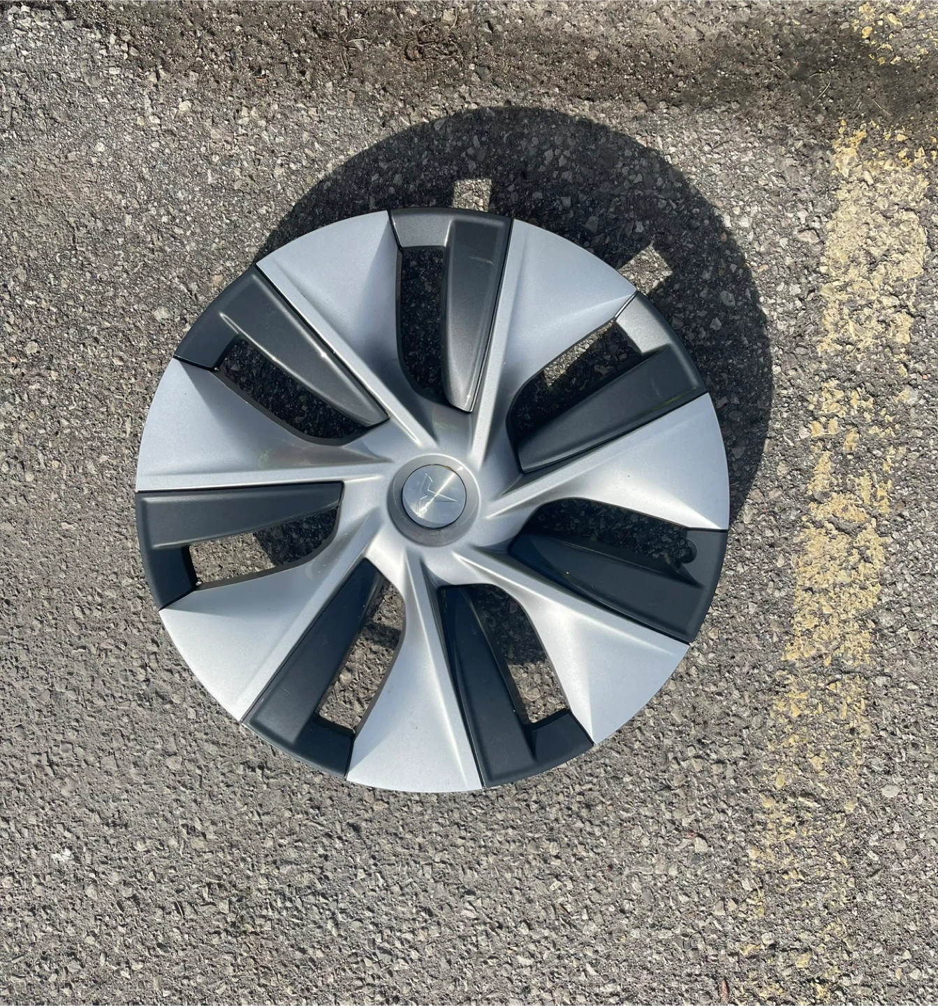 Tesla Wheel Cover