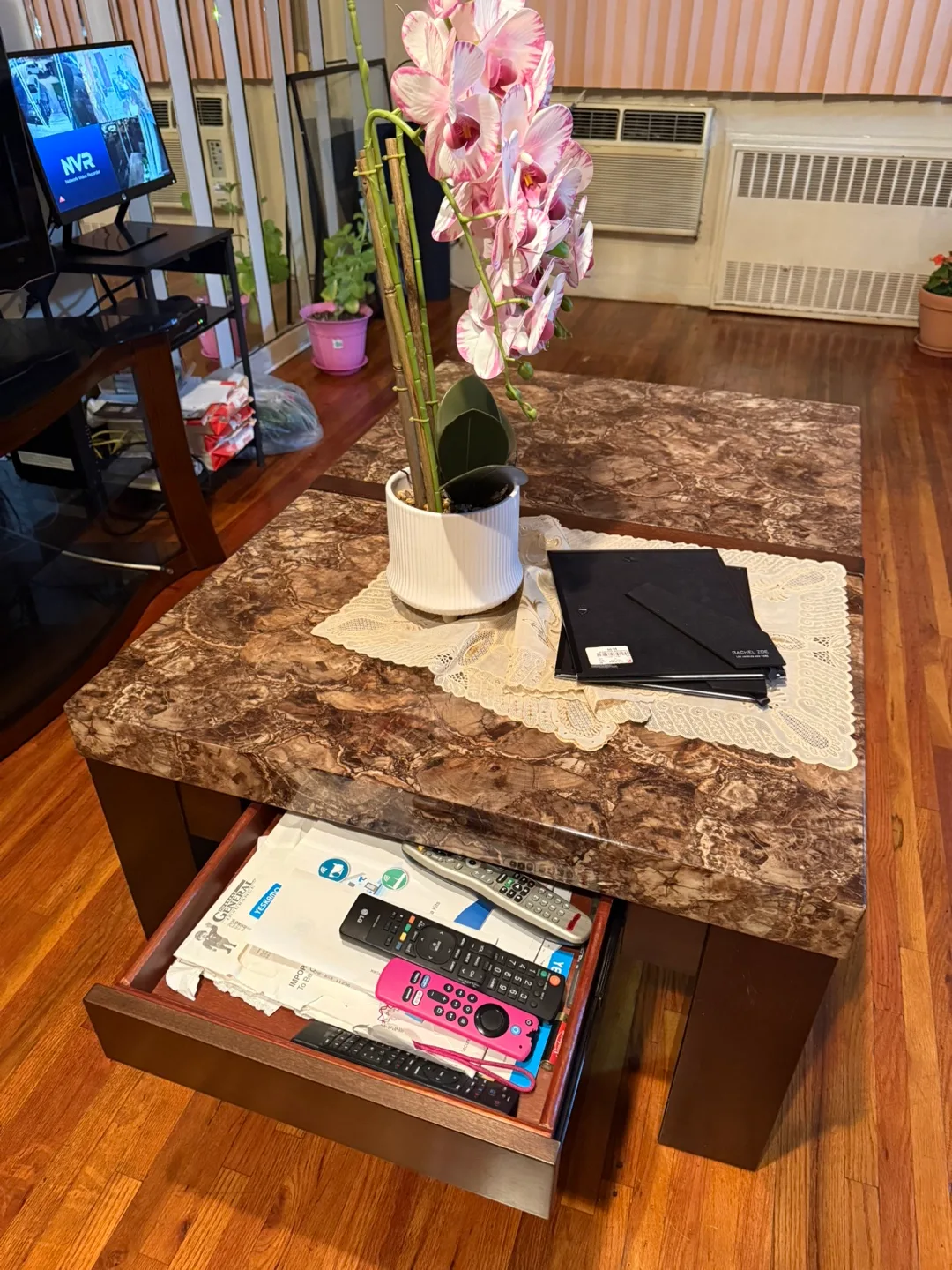 Marble Pattern Coffee Table image indicator(3)